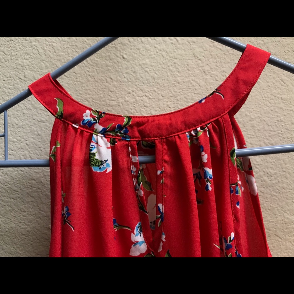 Women’s sleeveless blouse XL Floral
